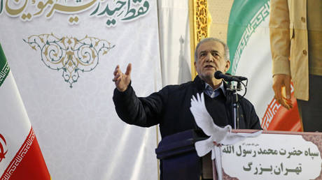 FILE PHOTO: Iranian President Masoud Pezeshkian gives a speech in Tehran, Iran, January 01, 2026.