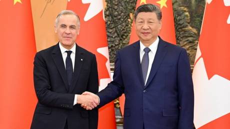 Chinese President Xi Jinping shaking hands with Canadian Prime Minister Mark Carney.