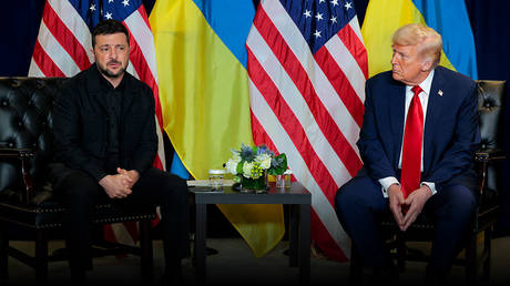 US President Donald Trump greets Ukrainian leader Vladimir Zelensky, New York, September 23, 2025.
