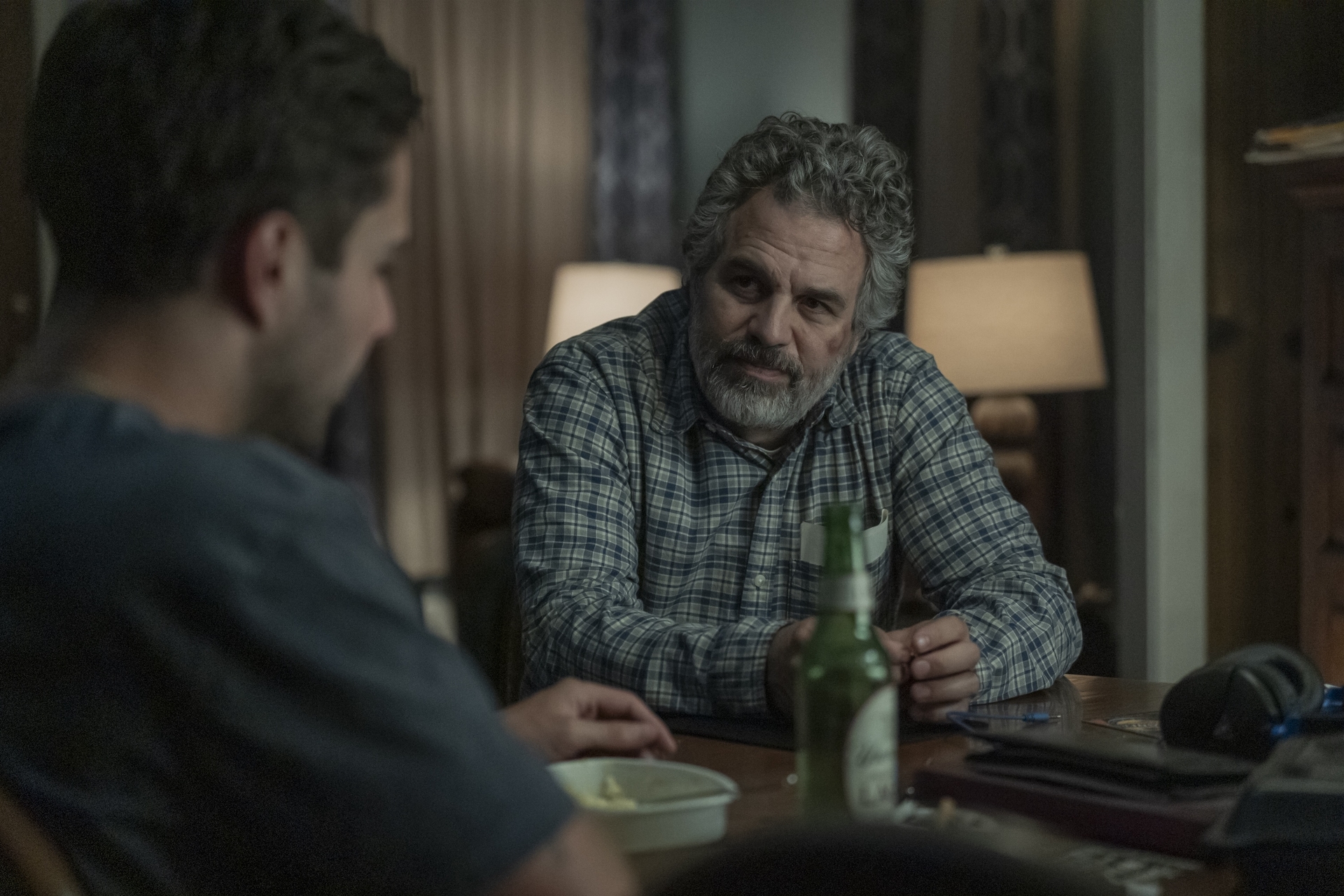 Fabien Frankel as Grasso and Mark Ruffalo as Tom in 'Task' Episode 6.