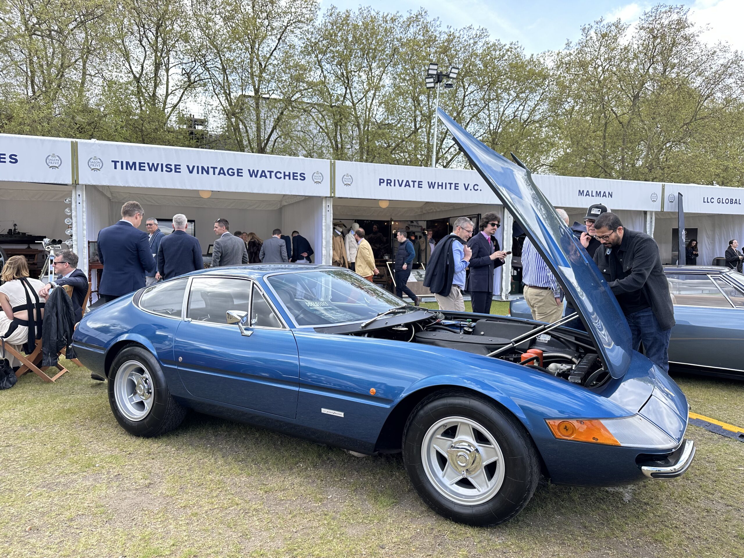 1971 Ferrari 365 GTB/4 Daytona at Salon Privé London 2026