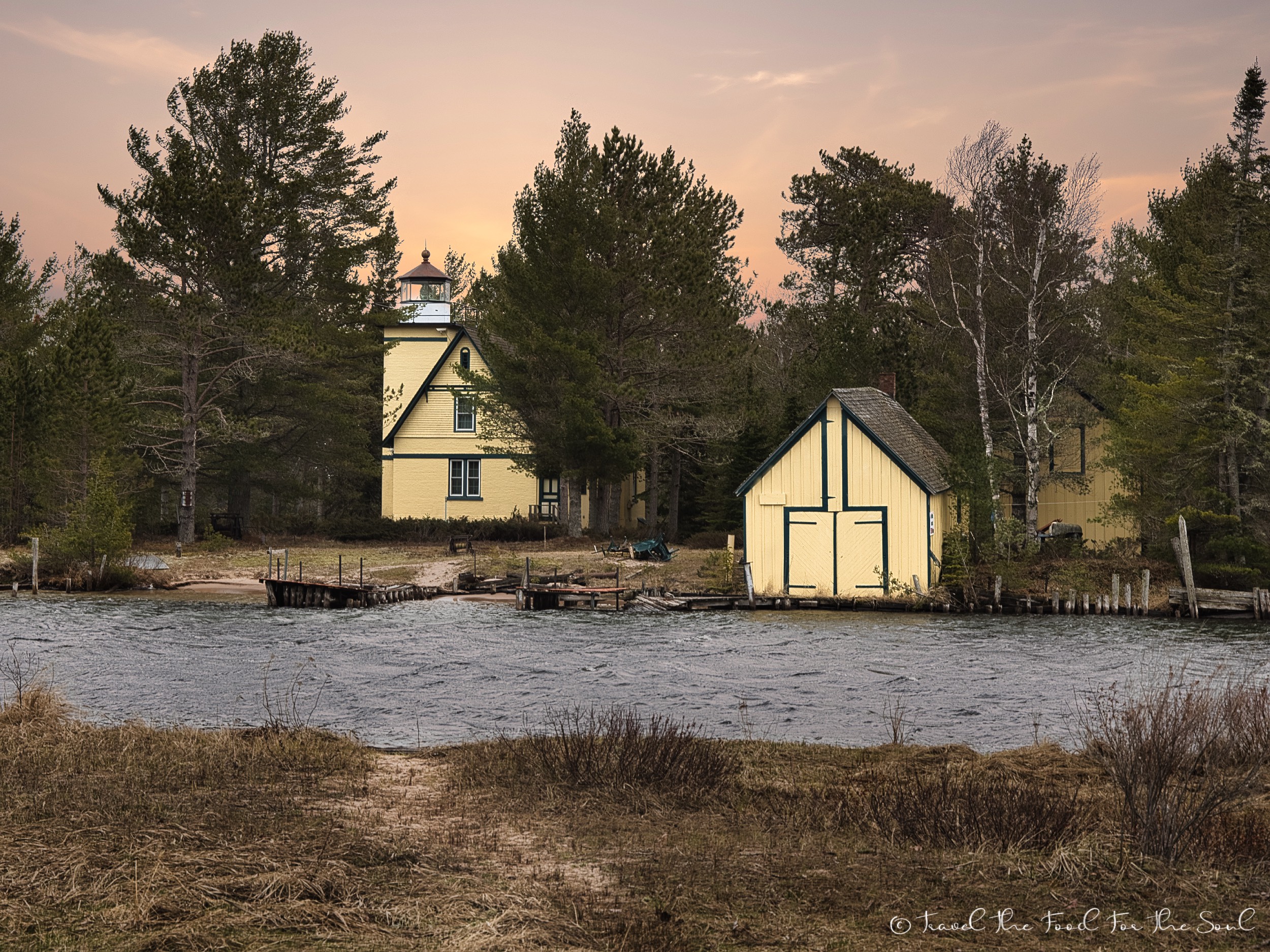 Mendota Lighthouse | Upper Michigan Lighthouses