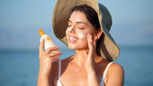 It does not have to be hard to keep your skin protected every day. By making small changes to use sunscreen effectively, you can avoid early ageing and harm later in life.